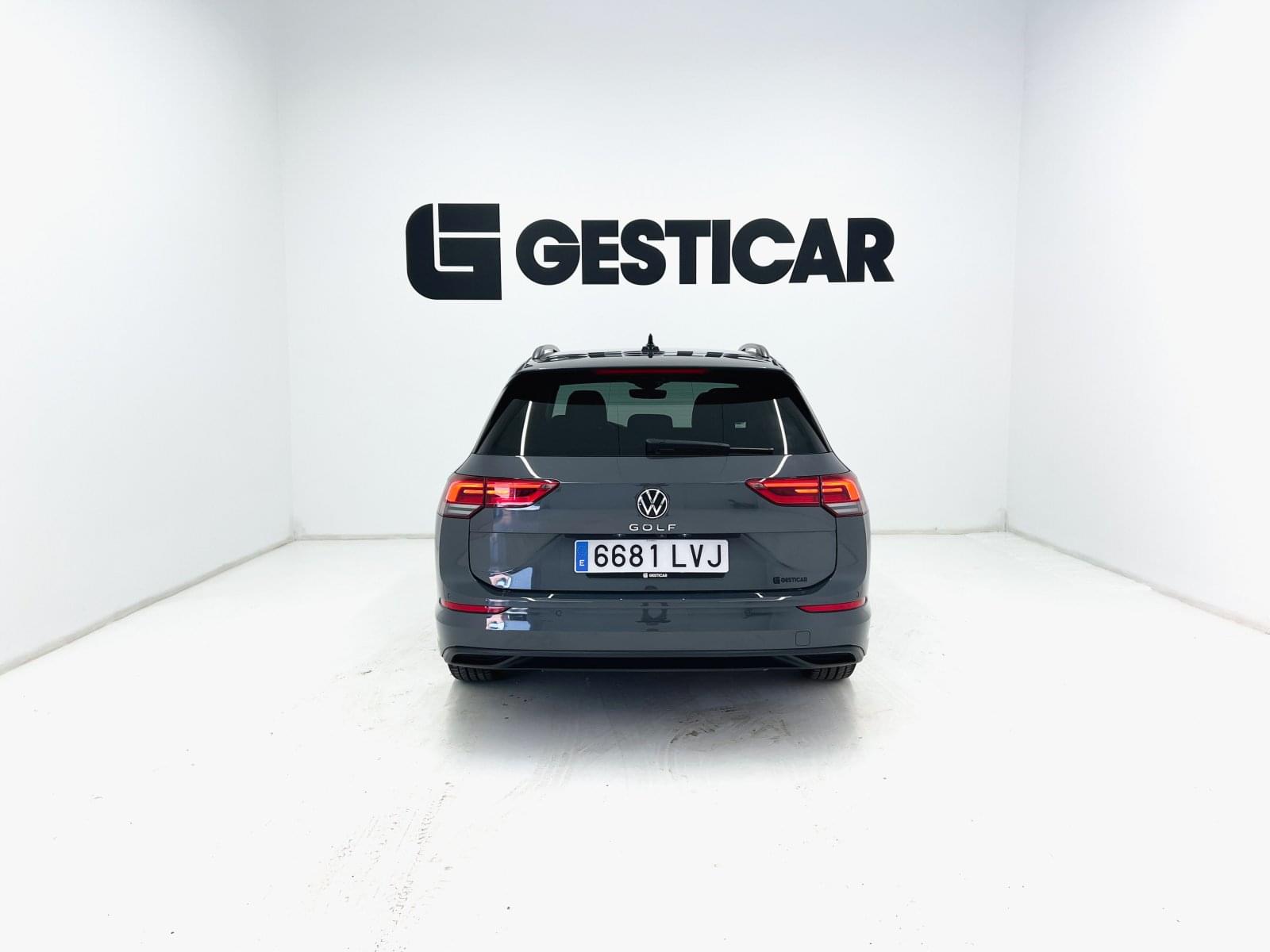 VOLKSWAGEN GOLF VARIANT LIFE 2.0 TDI  115CV DSG7 12 