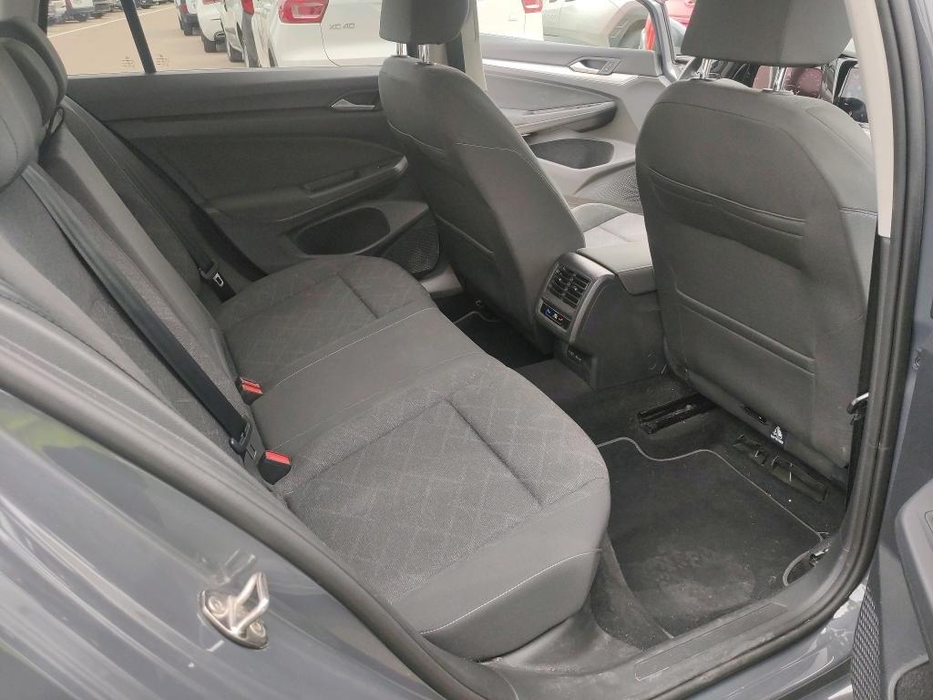 VOLKSWAGEN GOLF VARIANT LIFE 2.0 TDI  115CV DSG7 8 