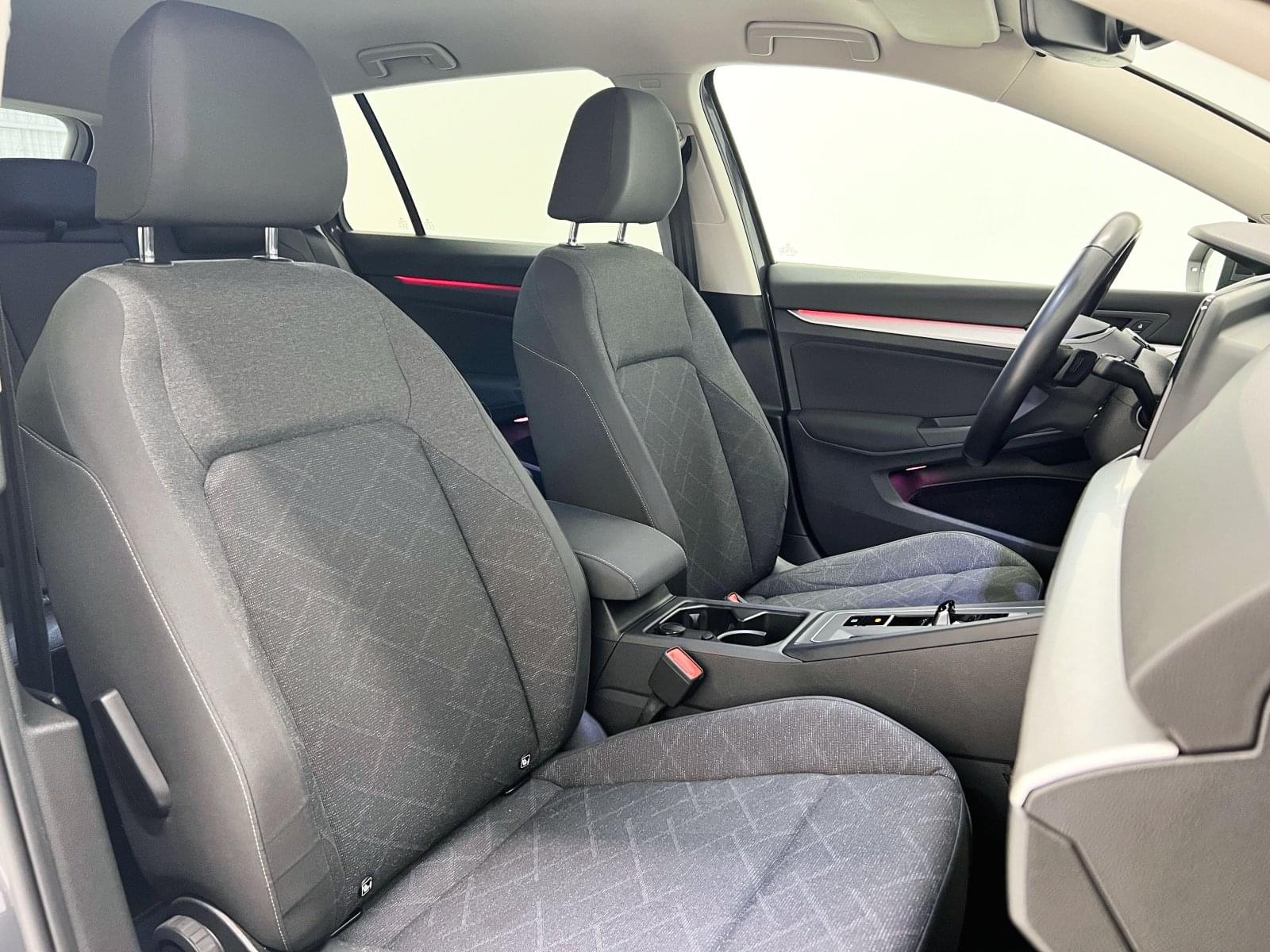 VOLKSWAGEN GOLF VARIANT LIFE 2.0 TDI  115CV DSG7 40 