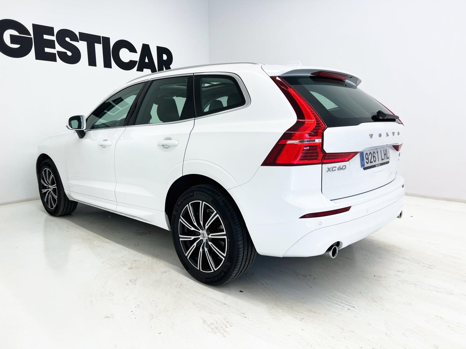 VOLVO XC60 2.0 B5 G 250 CV AWD BUSINESS PLUS AUTO 10 