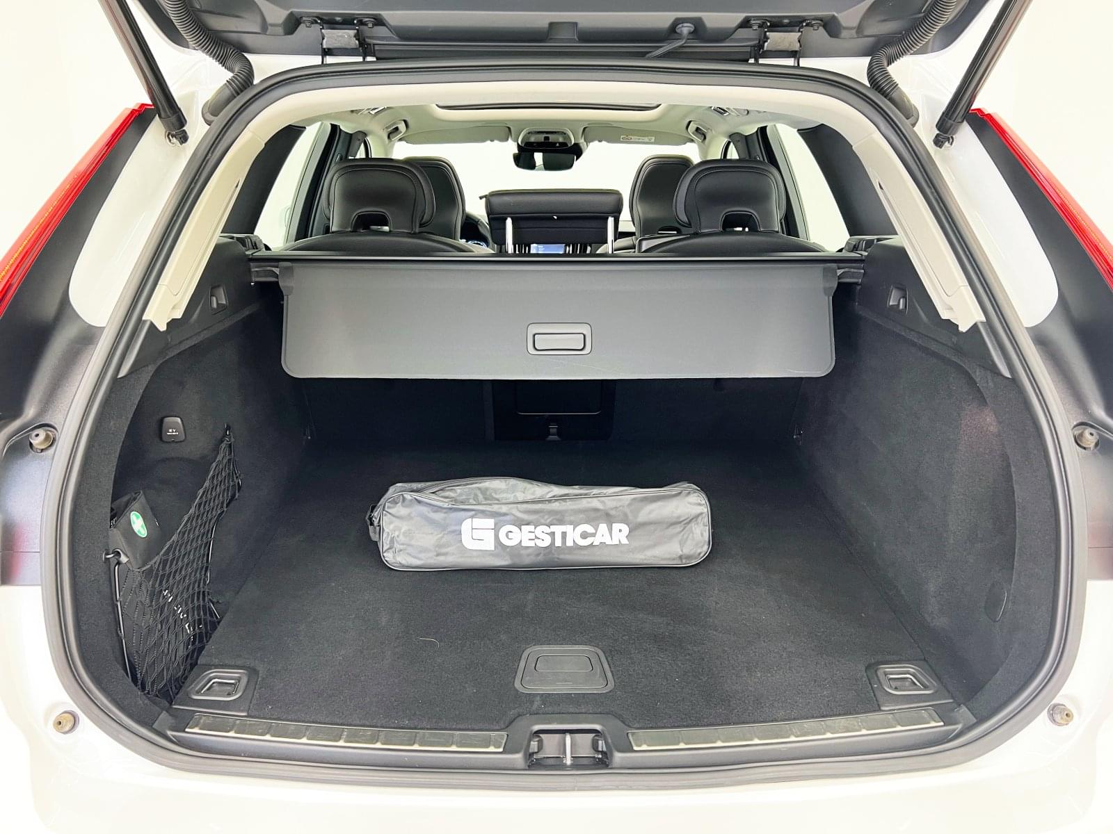 VOLVO XC60 2.0 B5 G 250 CV AWD BUSINESS PLUS AUTO 14 
