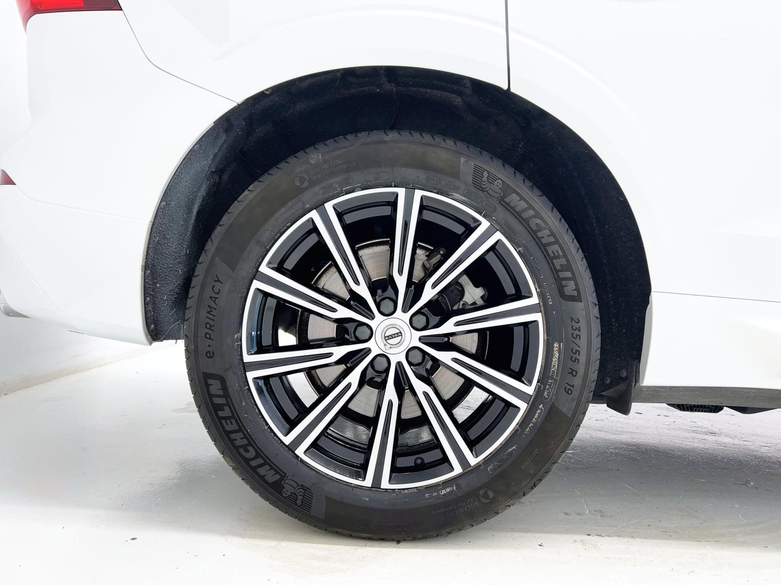 VOLVO XC60 2.0 B5 G 250 CV AWD BUSINESS PLUS AUTO 23 