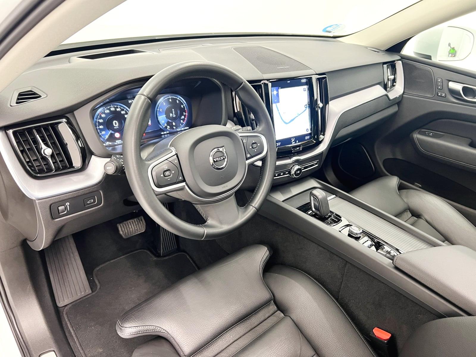 VOLVO XC60 2.0 B5 G 250 CV AWD BUSINESS PLUS AUTO 27 