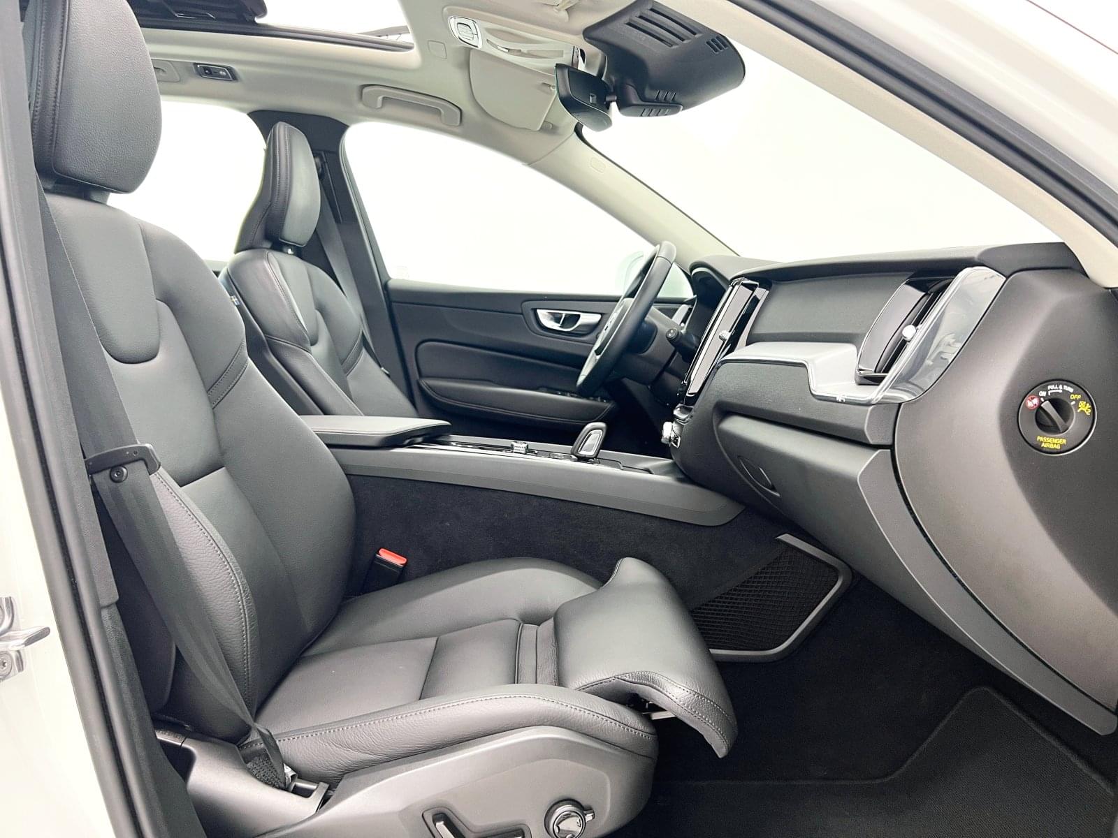 VOLVO XC60 2.0 B5 G 250 CV AWD BUSINESS PLUS AUTO 40 