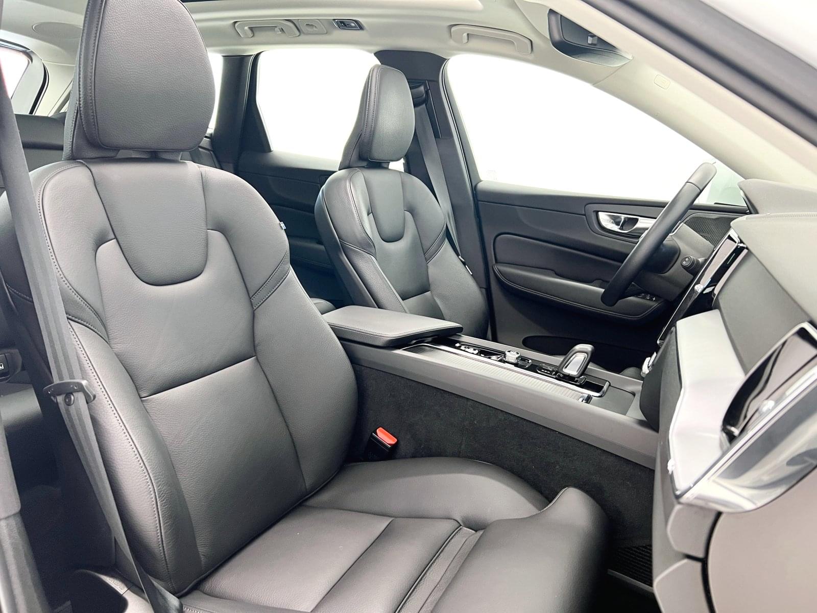 VOLVO XC60 2.0 B5 G 250 CV AWD BUSINESS PLUS AUTO 41 