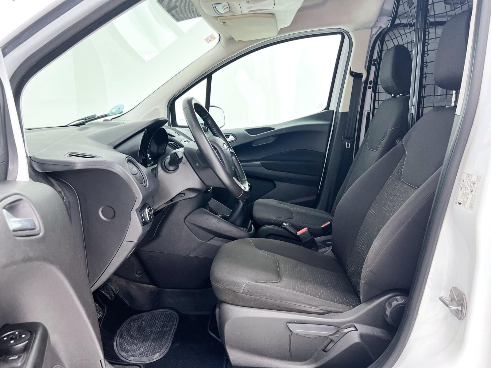 FORD TRANSIT COURIER VAN 1.5 TDCI 56KW TREND 20 