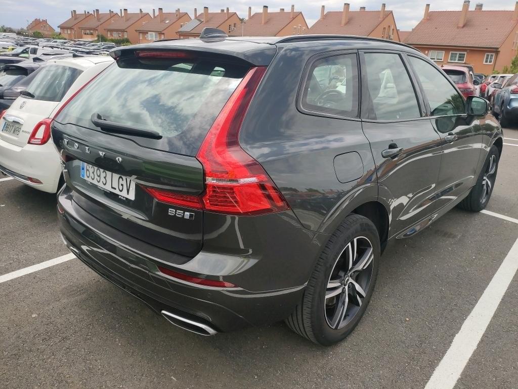 VOLVO XC60 R DESIGN AWD 2.0 B5 D 235CV 3 