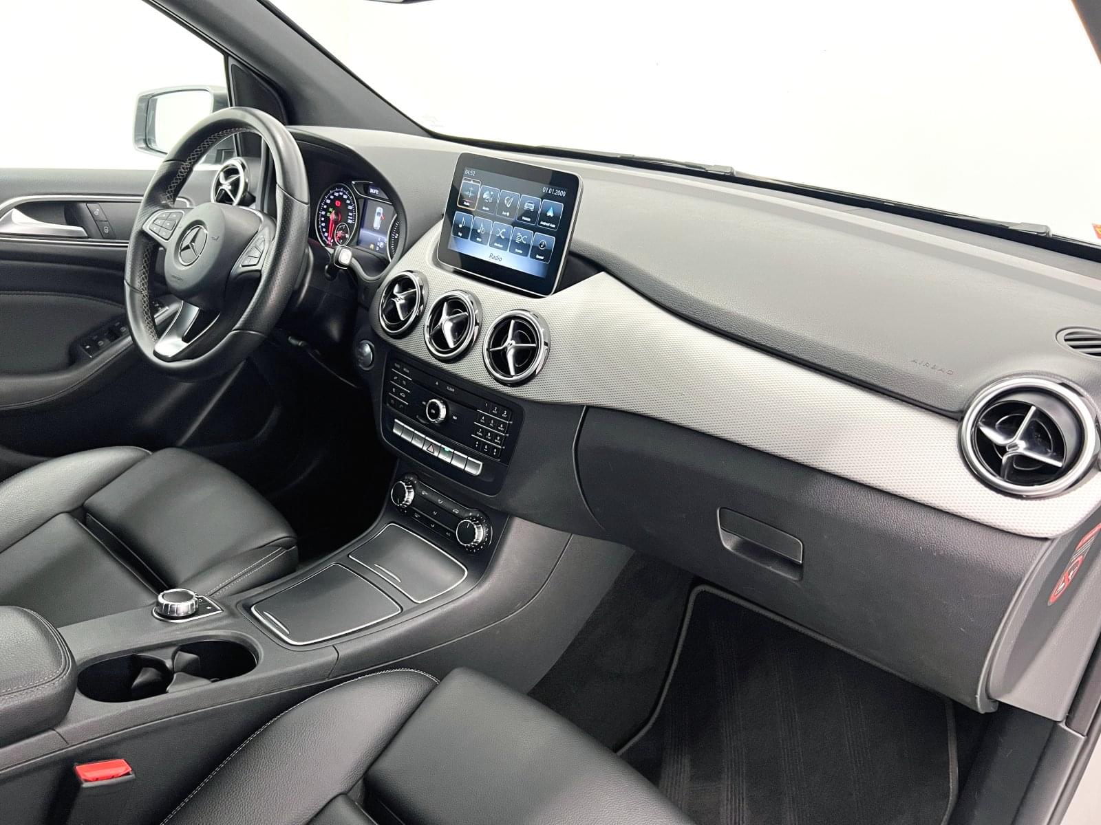 MERCEDES CLASE B 200D 136CV AMG 41 