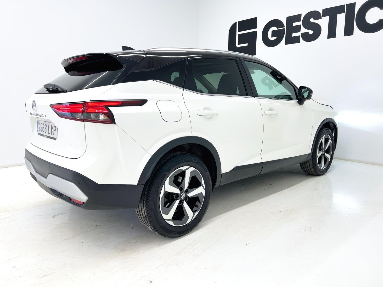NISSAN QASHQAI DIG-T (140CV) MHEV 4X2 N-CONNECTA 19 