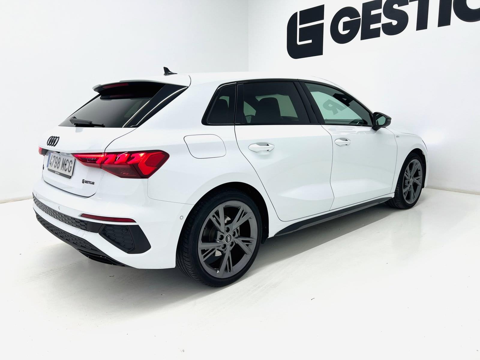 AUDI A3 SPORTBACK 1.5TSI 150CV STRONIC BLACKLINE 19 
