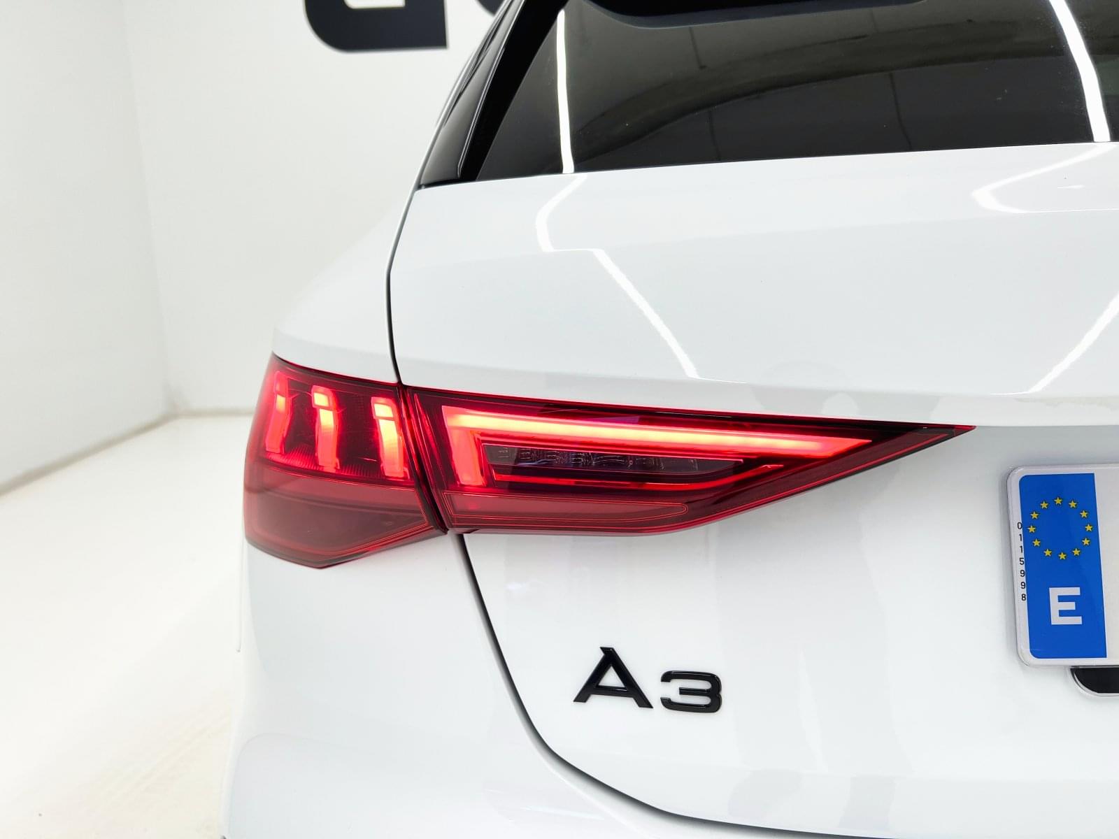AUDI A3 SPORTBACK 1.5TSI 150CV STRONIC BLACKLINE 12 