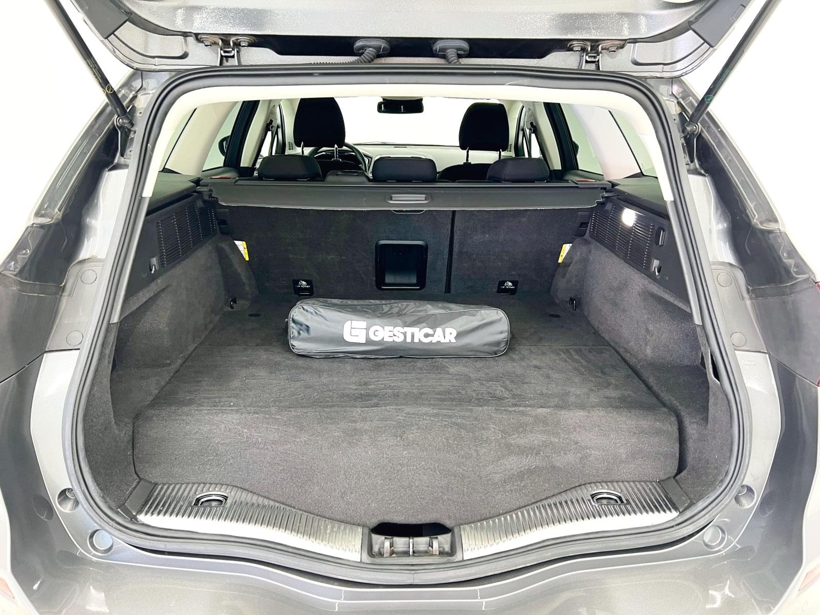 FORD MONDEO 2.0 Híbrido 187 CV Titanium HEV AT SB 15 