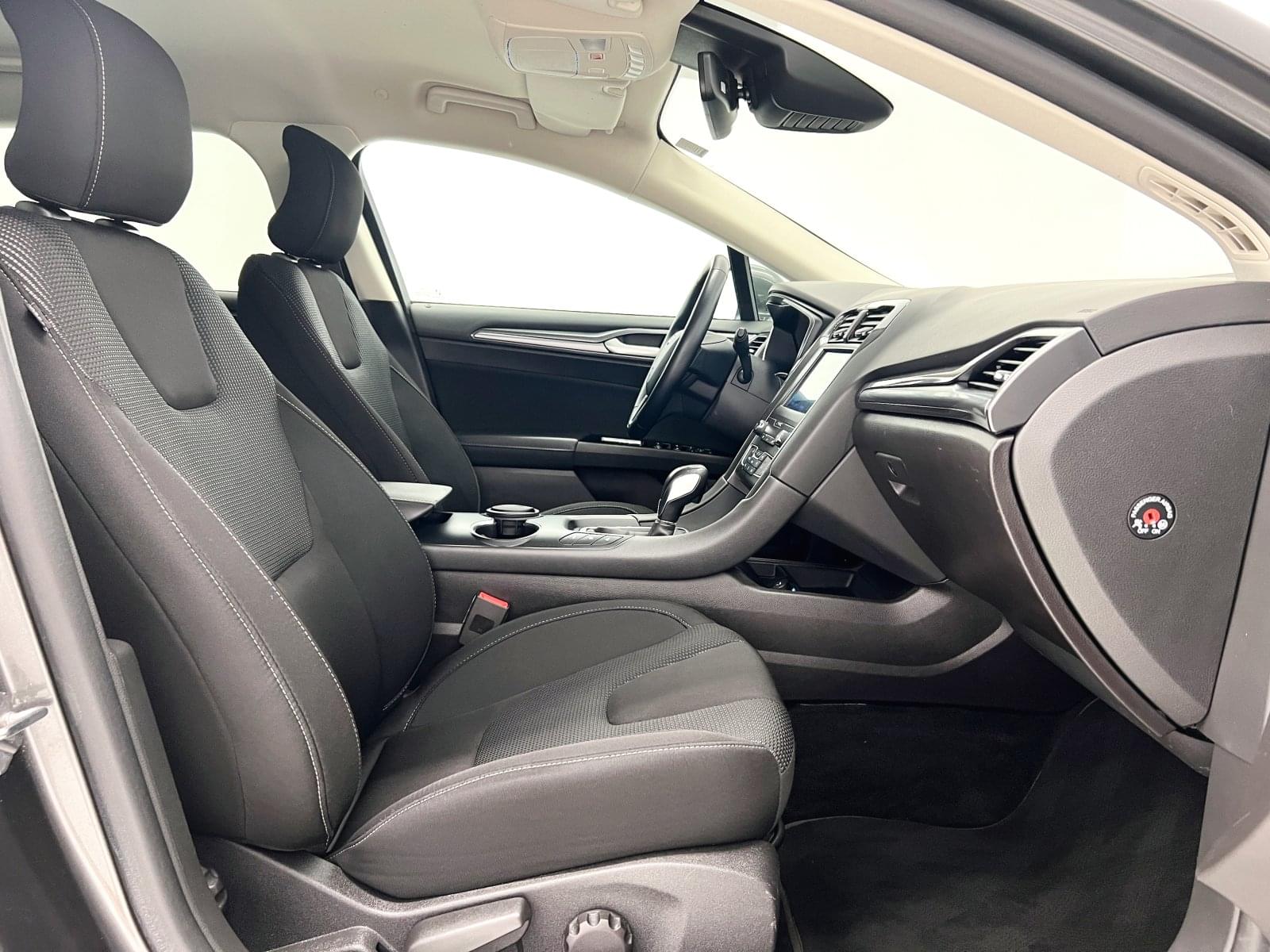 FORD MONDEO 2.0 Híbrido 187 CV Titanium HEV AT SB 39 
