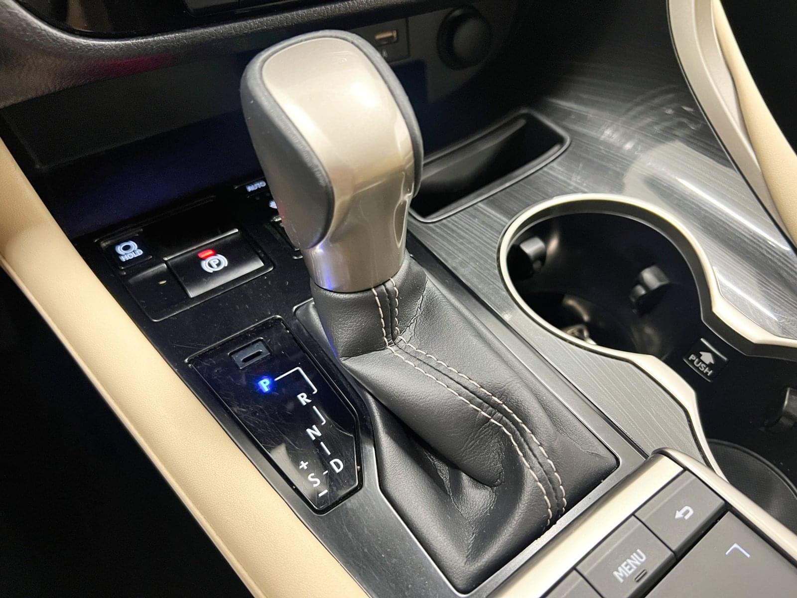 LEXUS RX 450 h  L BUSINESS 37 