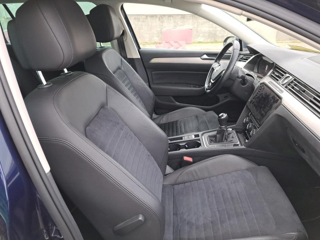 VOLKSWAGEN PASSAT SPORT 2.0 TDI 150CV VARIANT 8 