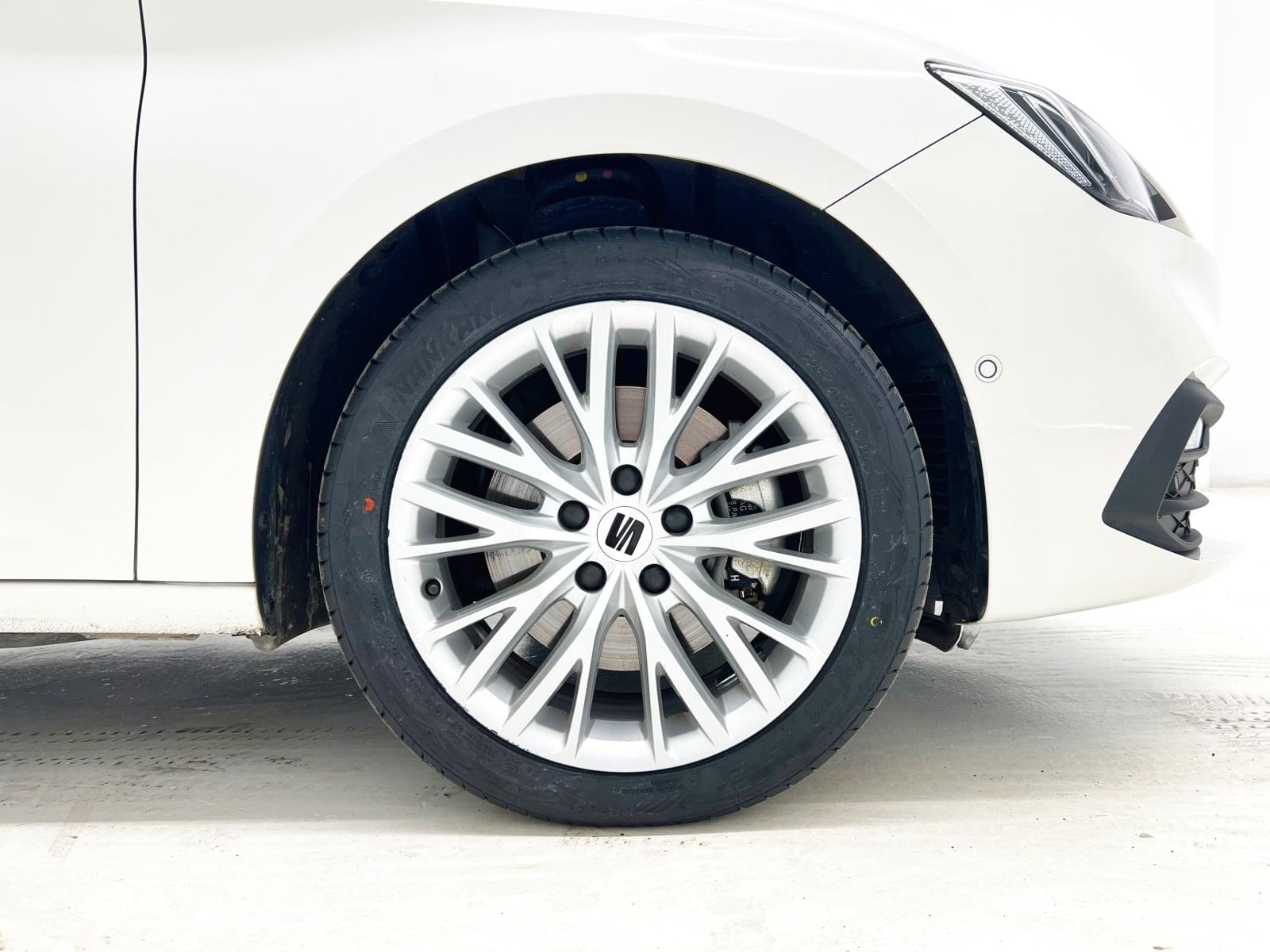 SEAT LEÓN 1.4 e-Hybrid DSG-6 S&S Xcellence  204 CV 19 