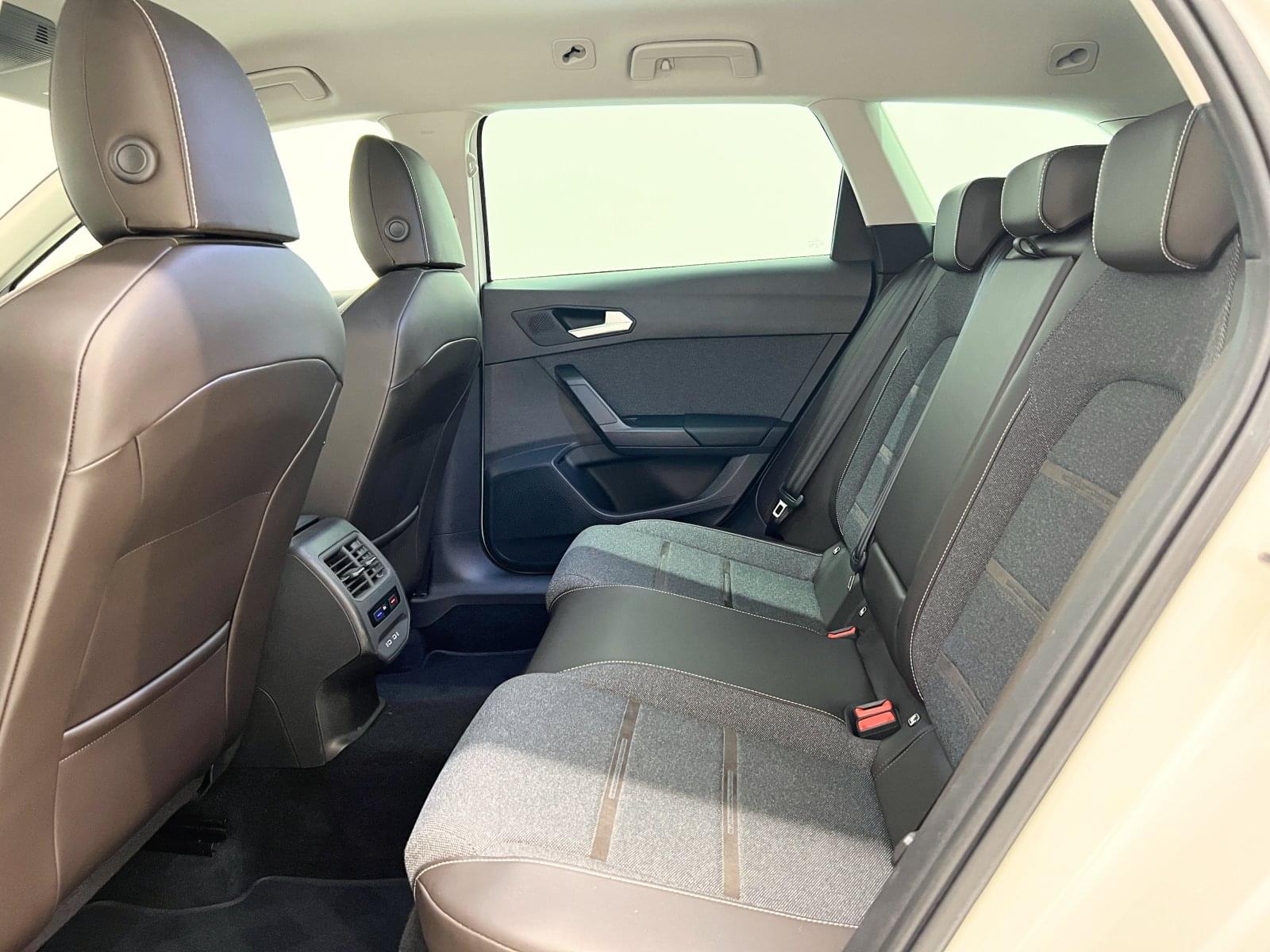 SEAT LEÓN 1.4 e-Hybrid DSG-6 S&S Xcellence  204 CV 46 