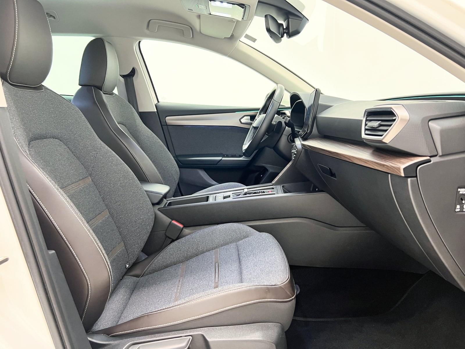 SEAT LEÓN 1.4 e-Hybrid DSG-6 S&S Xcellence  204 CV 42 
