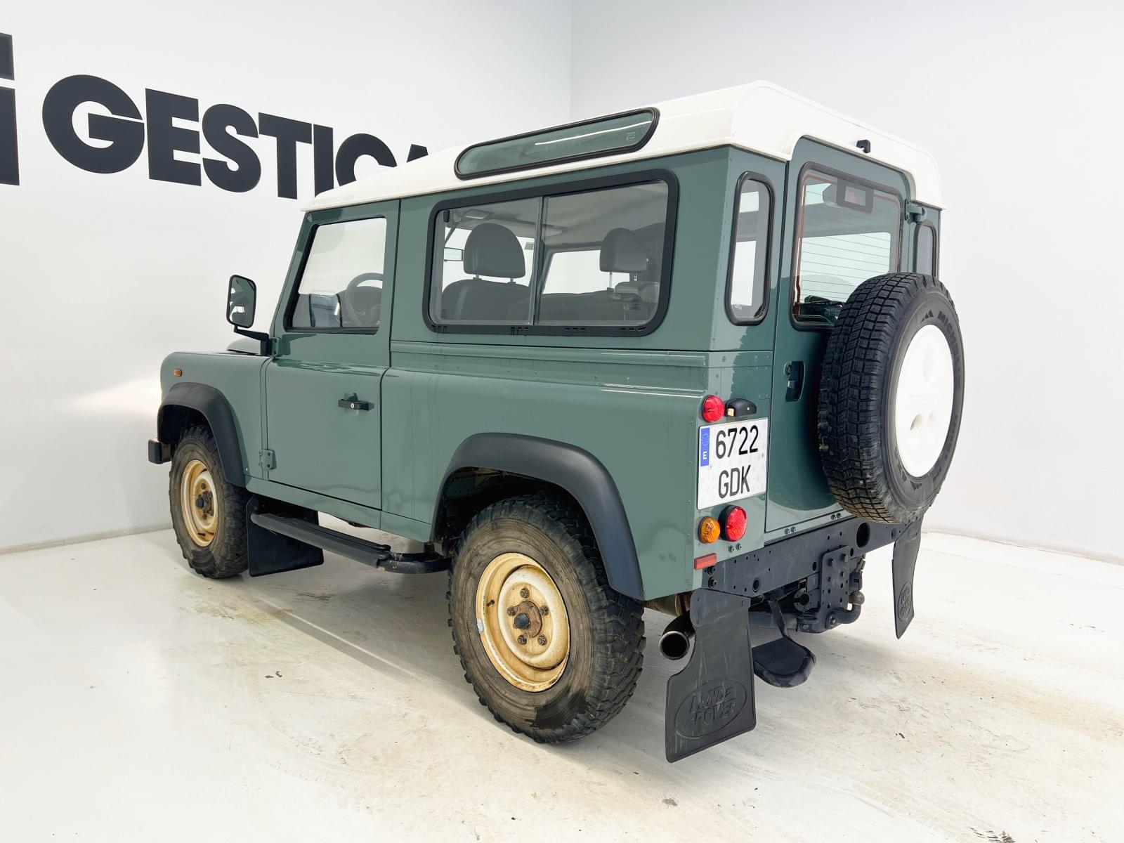 LAND ROVER DEFENDER 90 2.5TD5 SW SE 15 