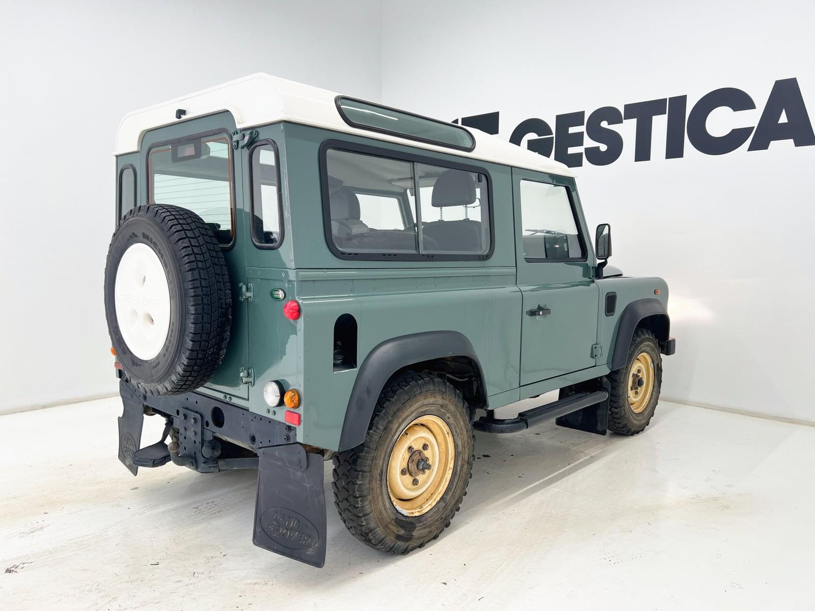 LAND ROVER DEFENDER 90 2.5TD5 SW SE 24 