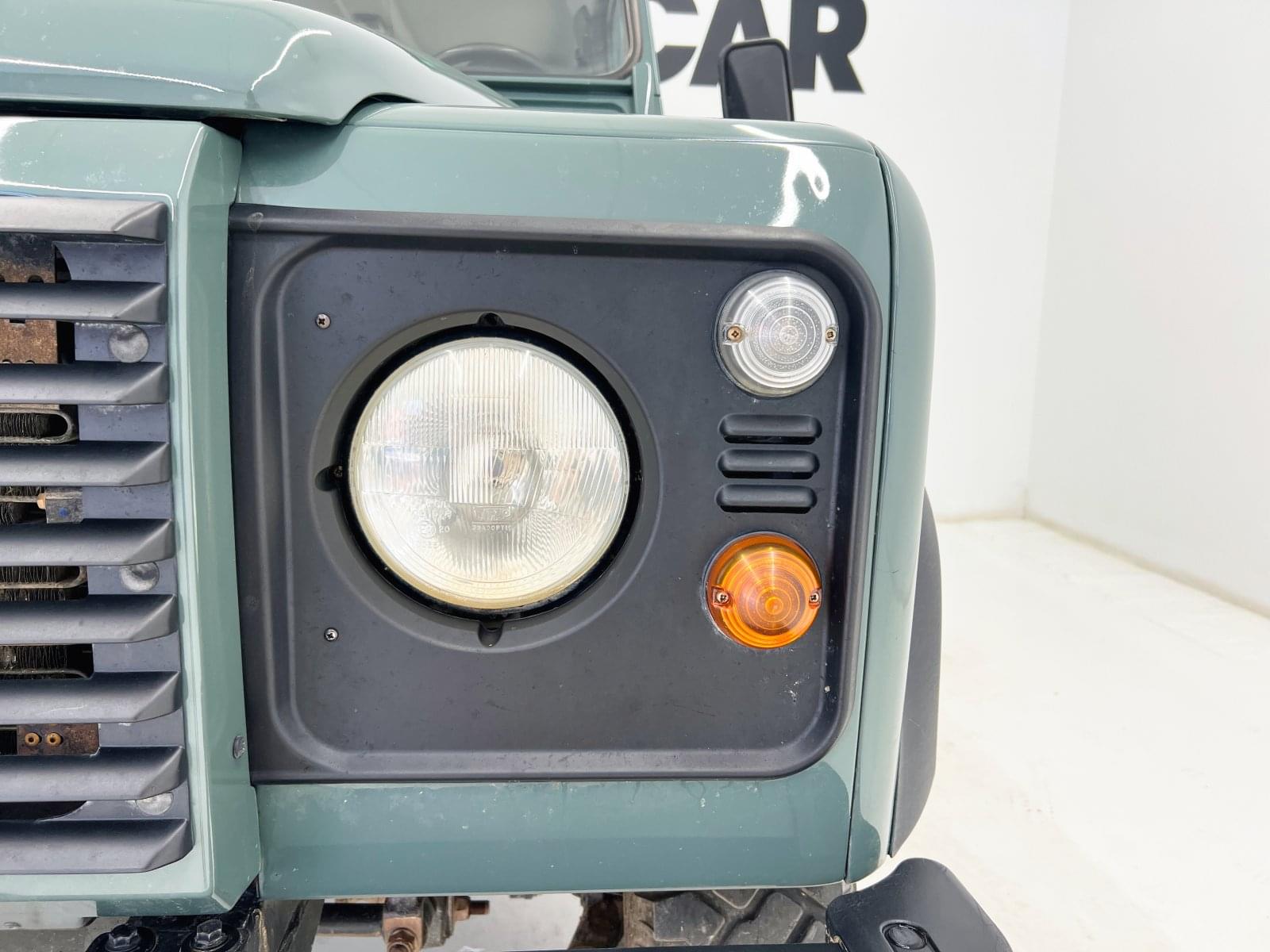 LAND ROVER DEFENDER 90 2.5TD5 SW SE 8 