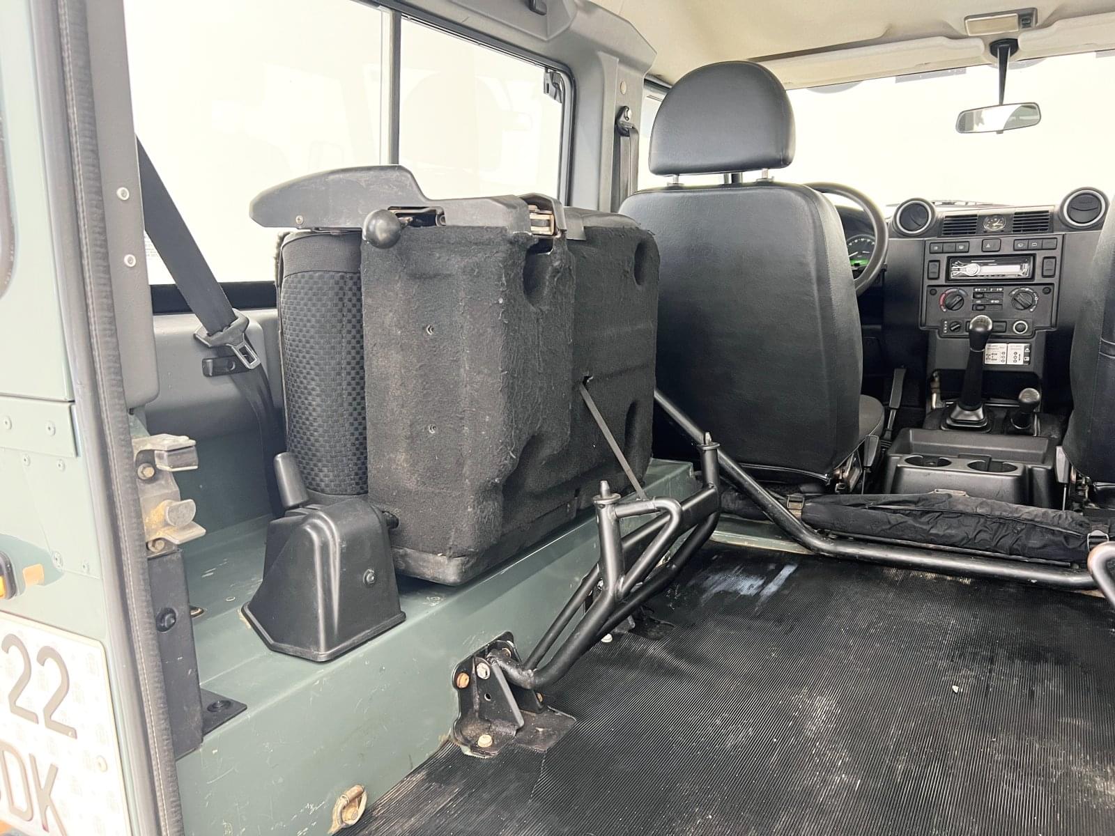 LAND ROVER DEFENDER 90 2.5TD5 SW SE 45 