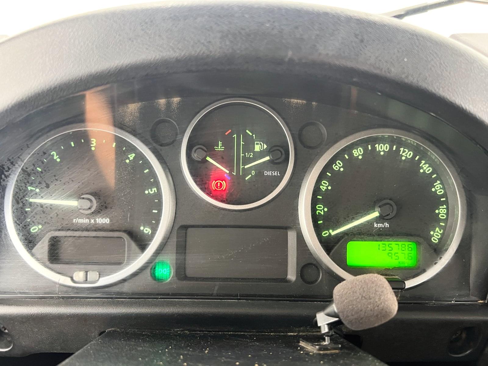 LAND ROVER DEFENDER 90 2.5TD5 SW SE 36 
