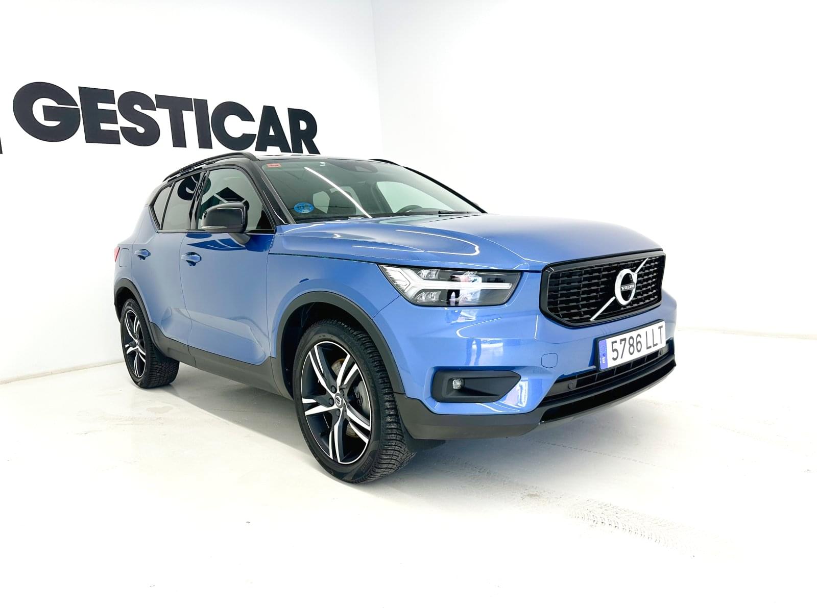 VOLVO XC40 1.5 T5 TWIN RECHARGE R-DESIGN EXP 262CV 2 