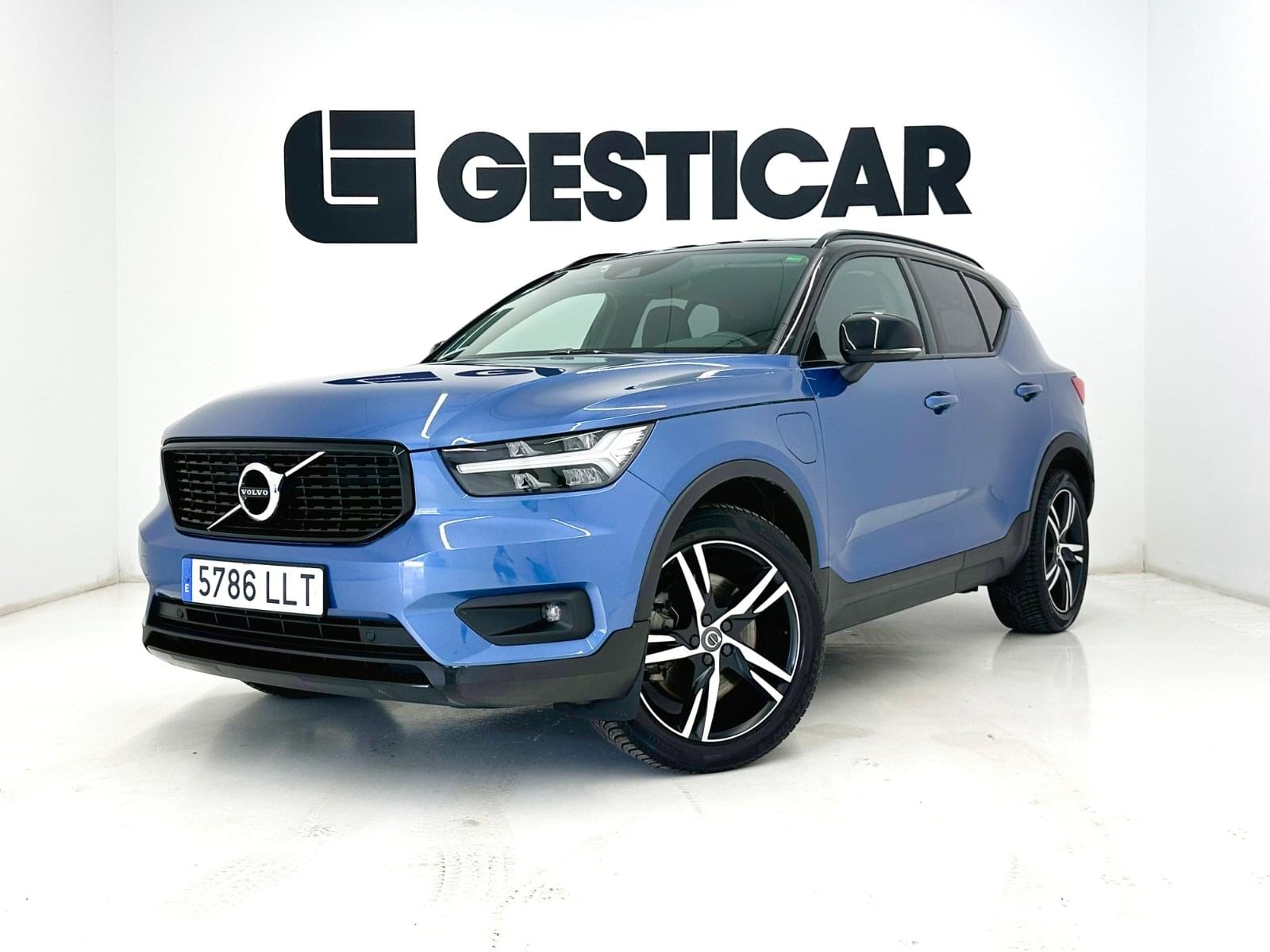 VOLVO XC40 1.5 T5 TWIN RECHARGE R-DESIGN EXP 262CV 1 