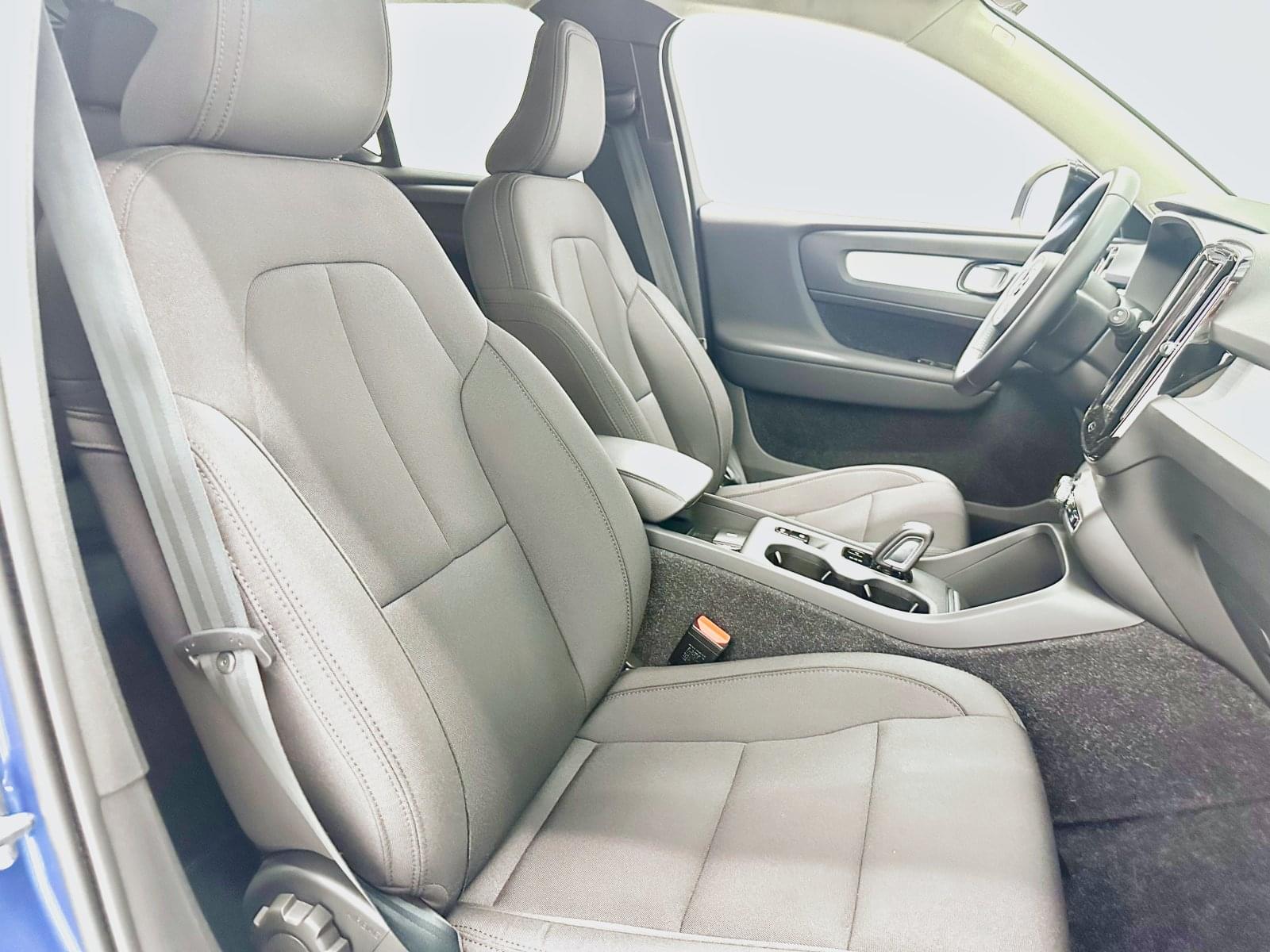 VOLVO XC40 1.5 T5 TWIN RECHARGE R-DESIGN EXP 262CV 35 