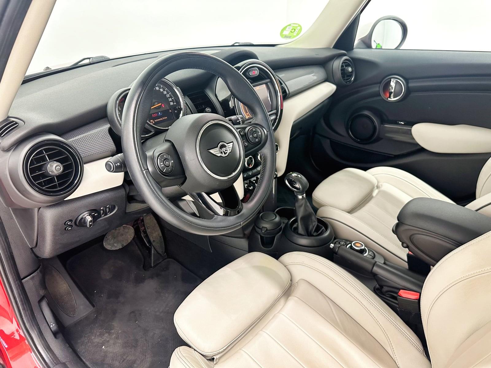 MINI MINI COOPER 5P AUTO 136 CV 22 