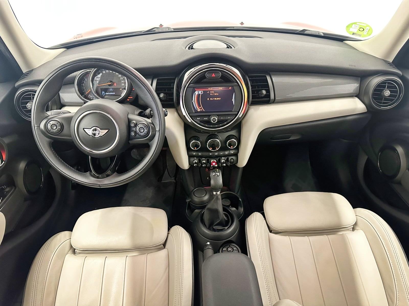 MINI MINI COOPER 5P AUTO 136 CV 23 