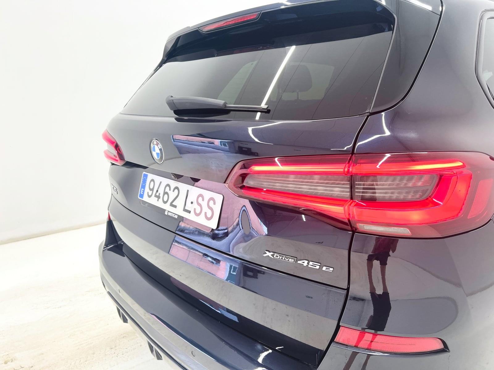 BMW X5 XDRIVE45E 20 