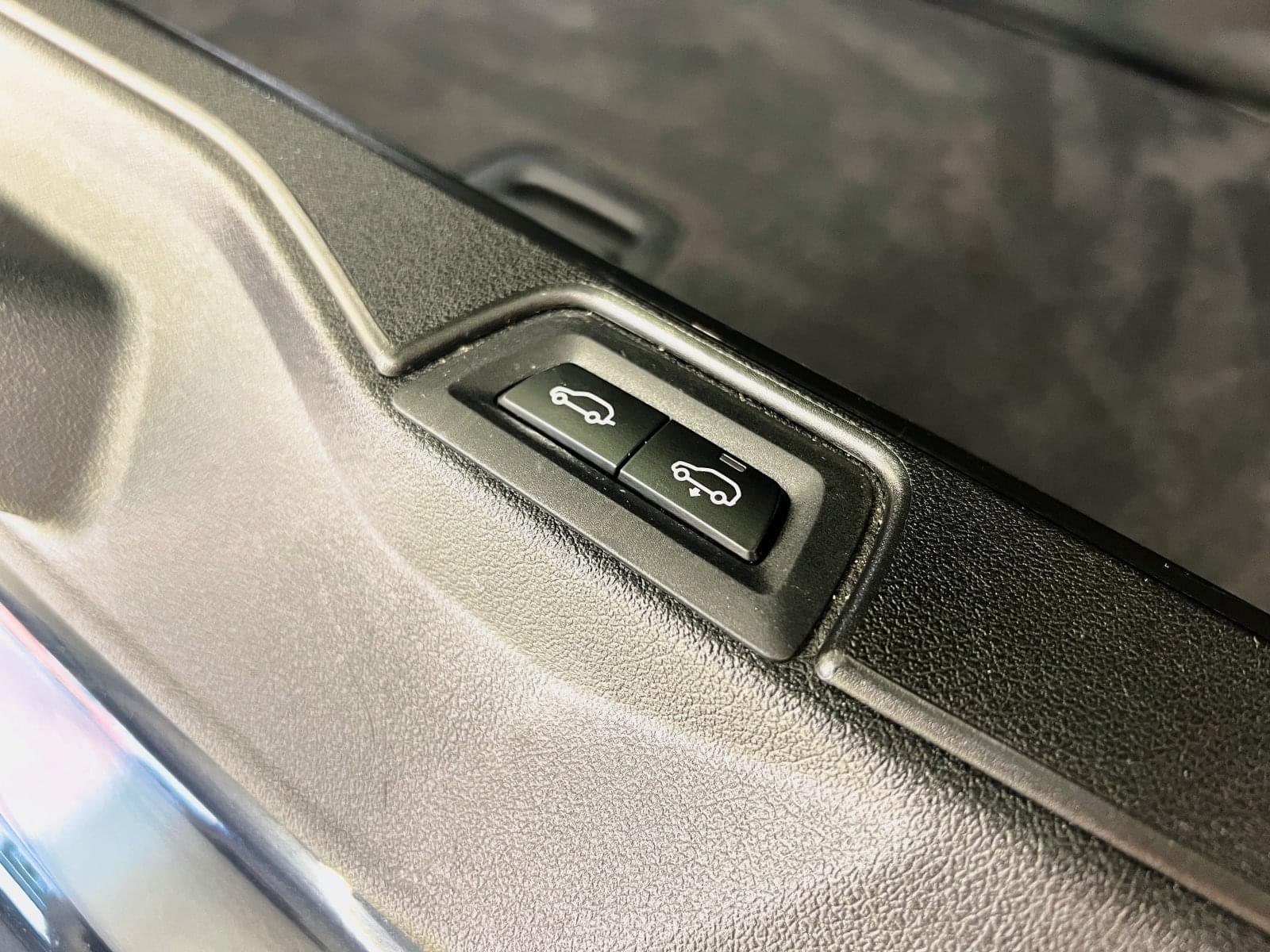 BMW X5 XDRIVE45E 19 