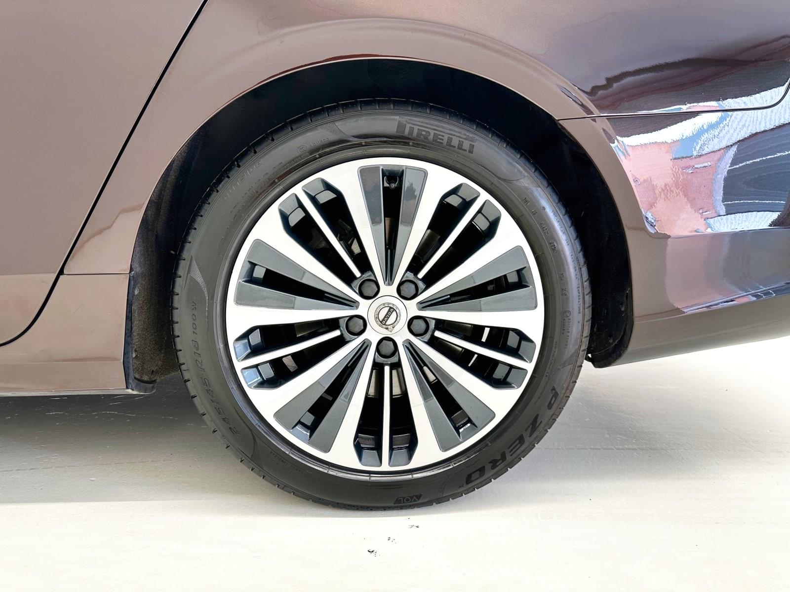 VOLVO V90 2.0 T4 Business Plus Auto 190cv 17 