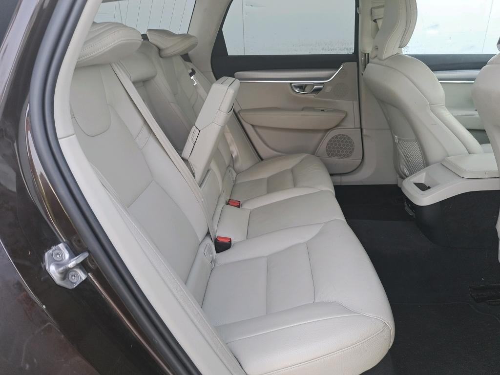VOLVO V90 2.0 T4 Business Plus Auto 190cv 9 