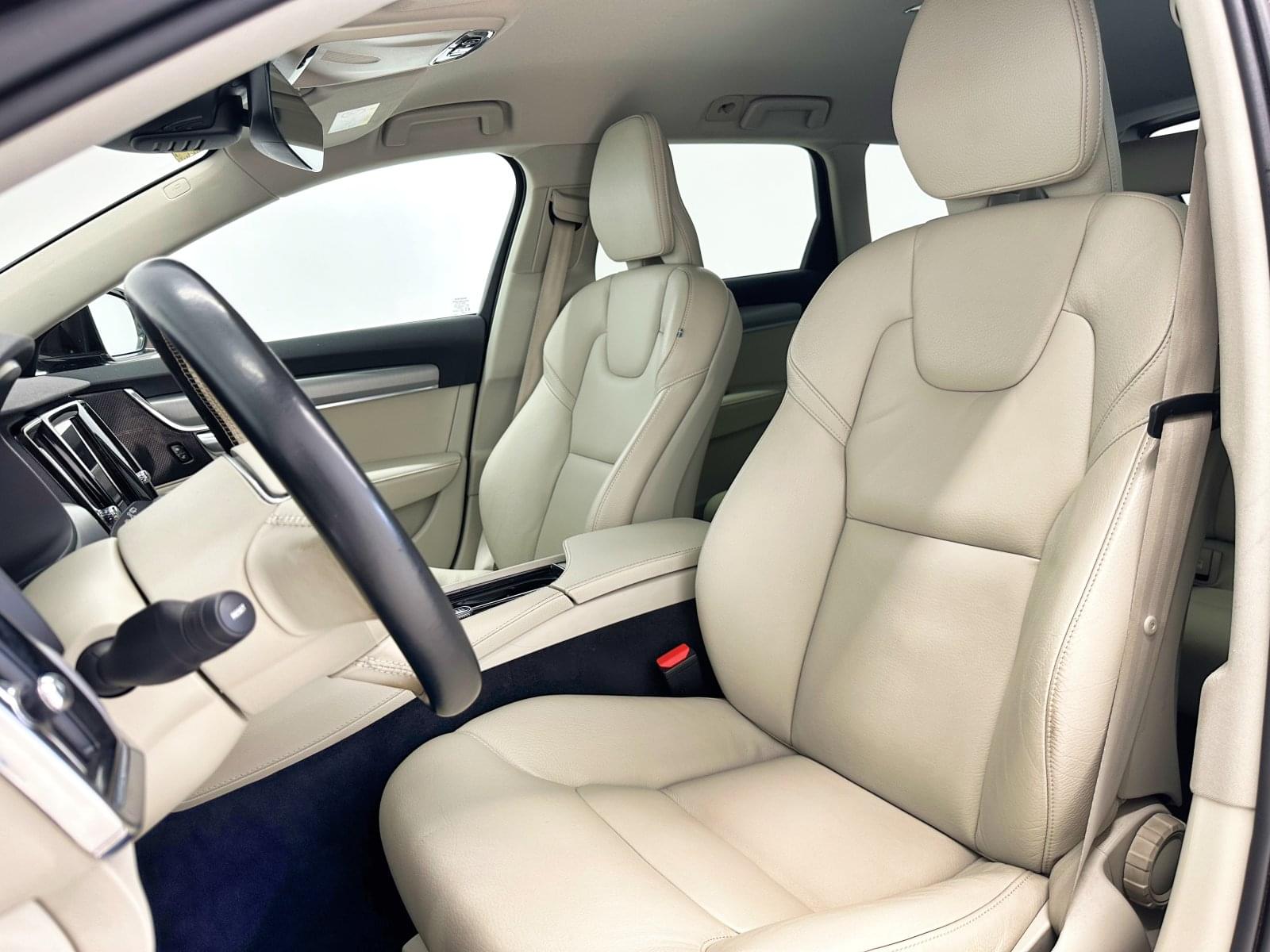 VOLVO V90 2.0 T4 Business Plus Auto 190cv 22 