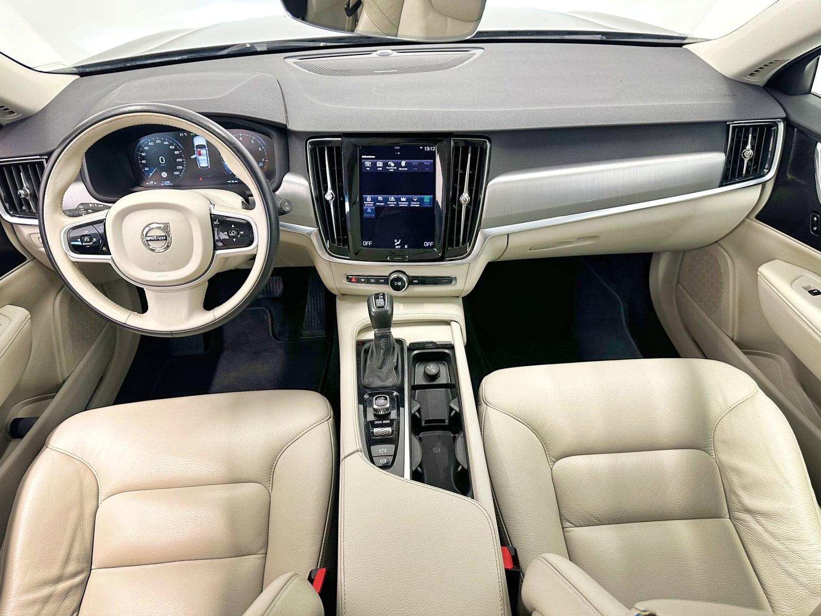VOLVO V90 2.0 T4 Business Plus Auto 190cv 24 