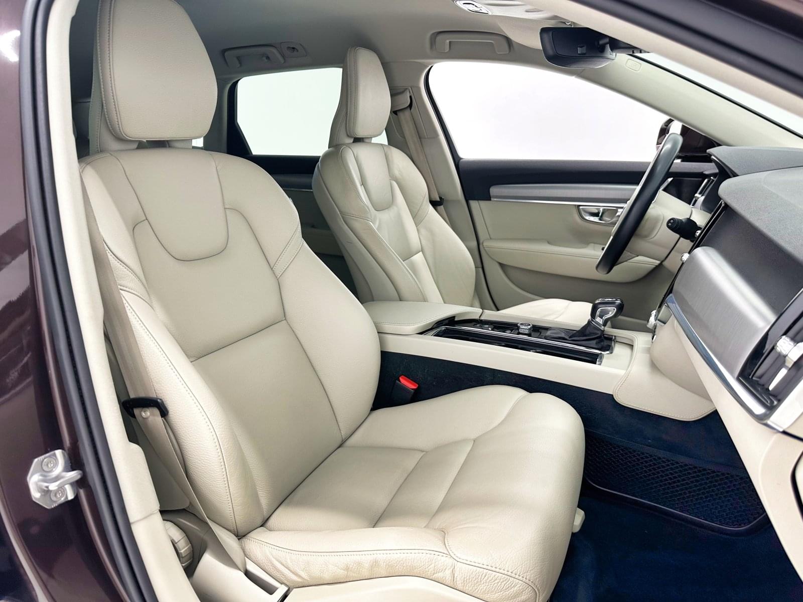 VOLVO V90 2.0 T4 Business Plus Auto 190cv 25 