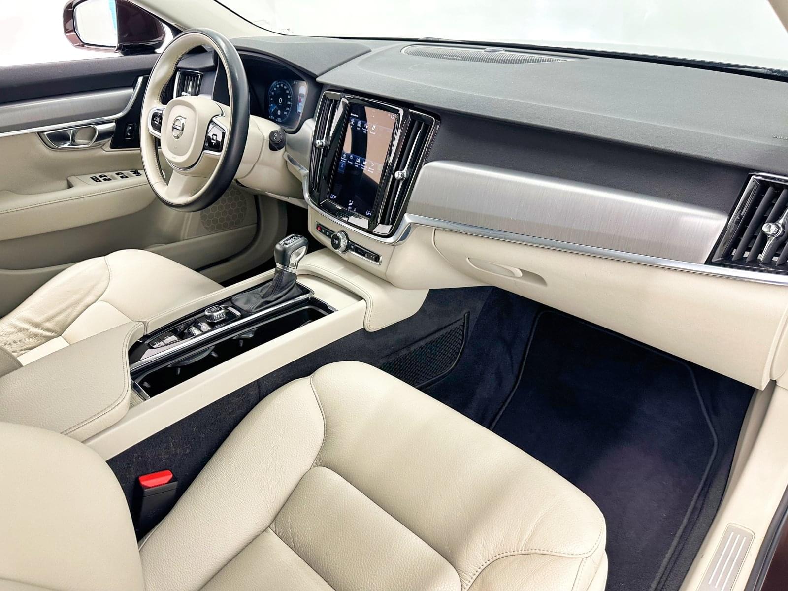 VOLVO V90 2.0 T4 Business Plus Auto 190cv 27 