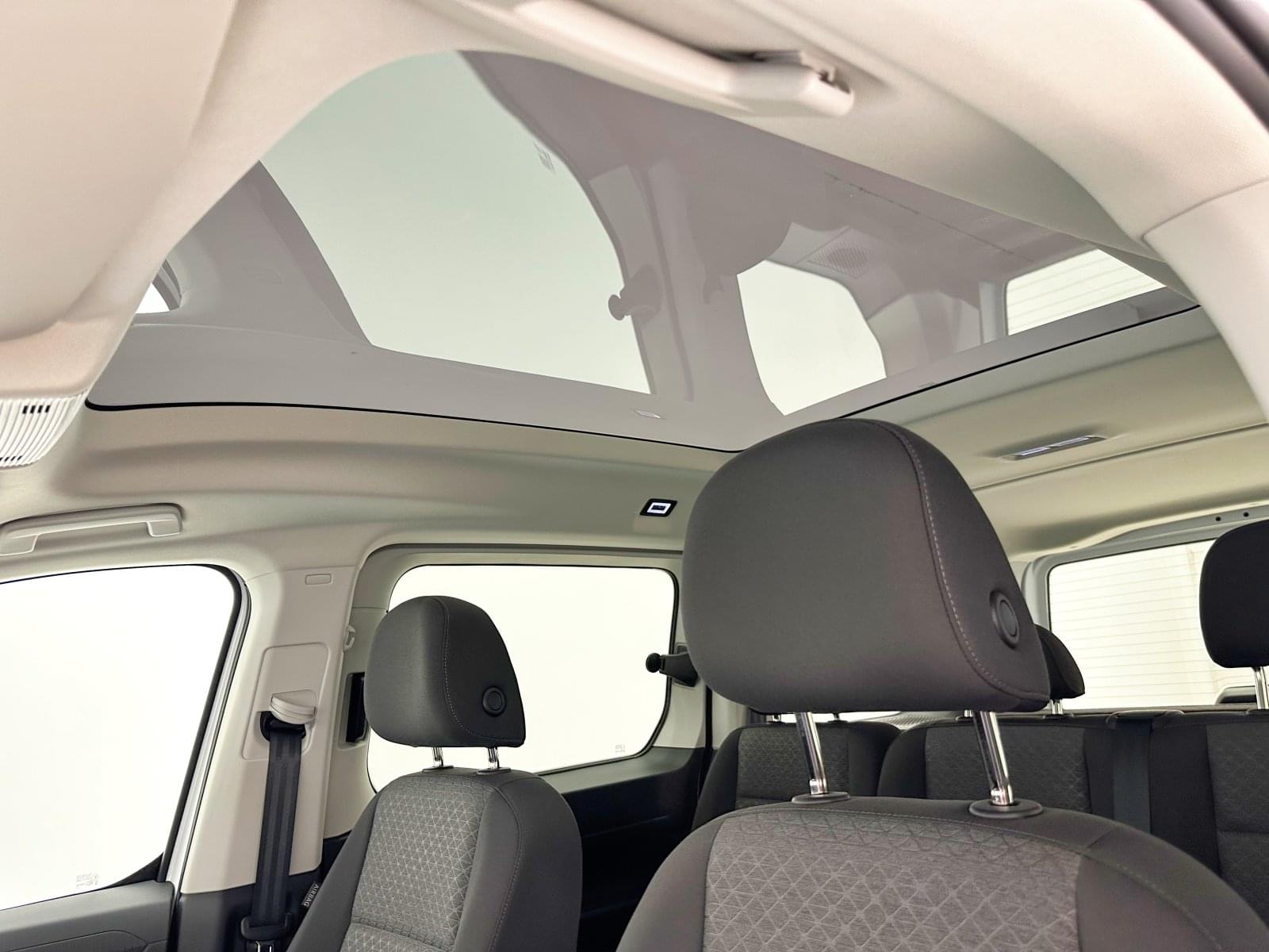 FORD GRAND TOURNEO CONNECT 2.0 ECOBLUE 122CV TITANIUM 37 