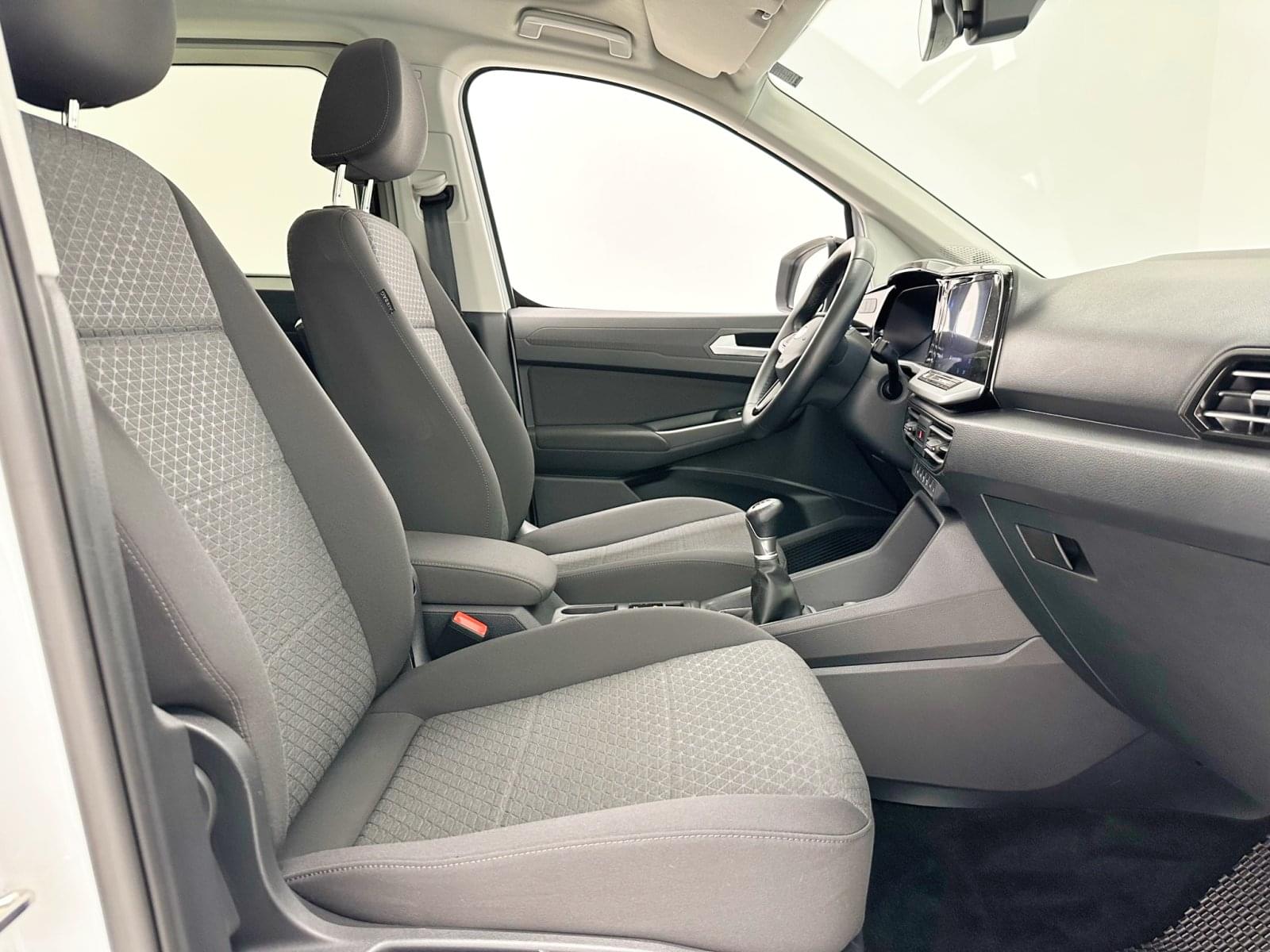 FORD GRAND TOURNEO CONNECT 2.0 ECOBLUE 122CV TITANIUM 34 
