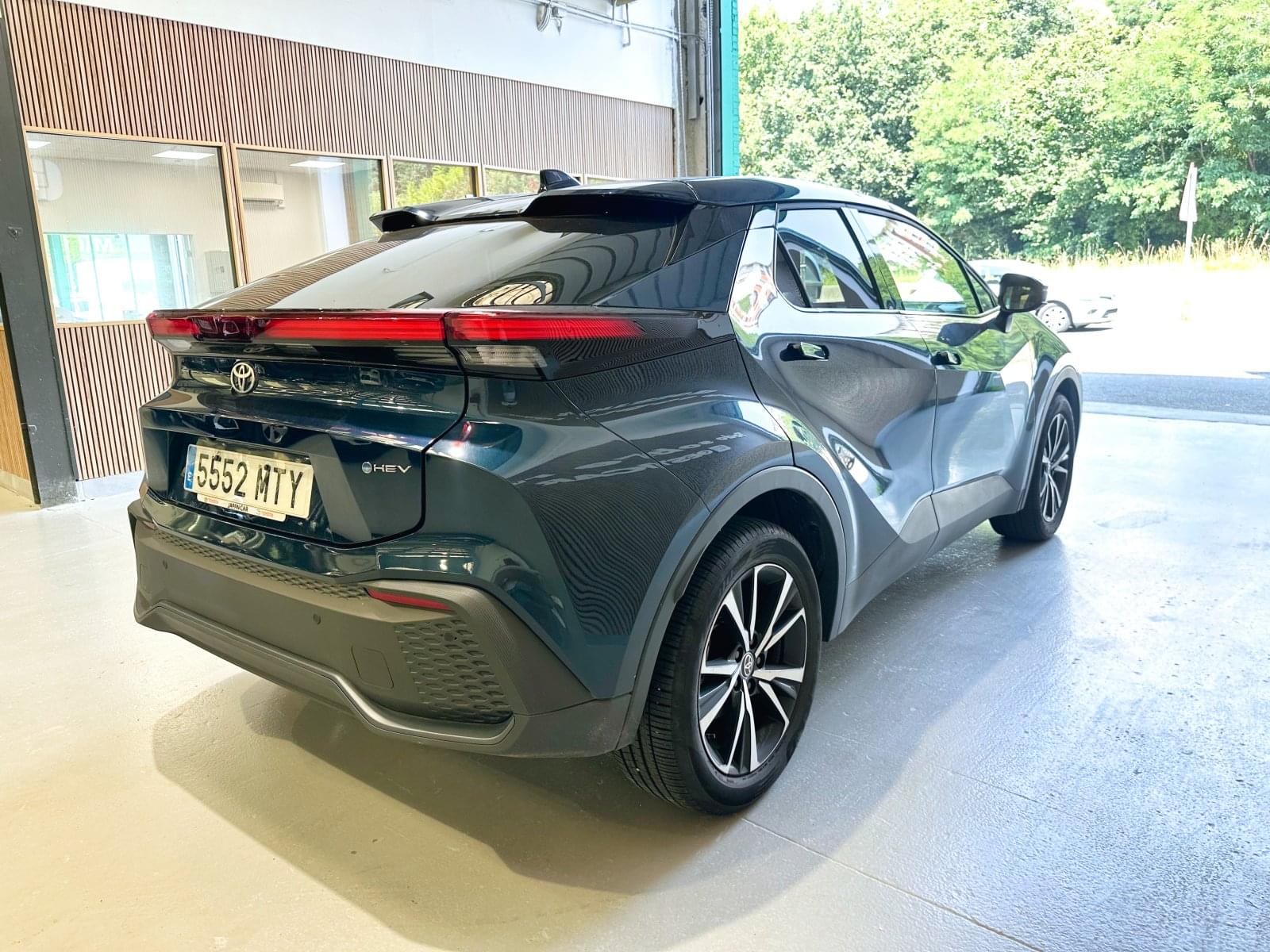 TOYOTA CH-R 1.8 ACTIVE 6 