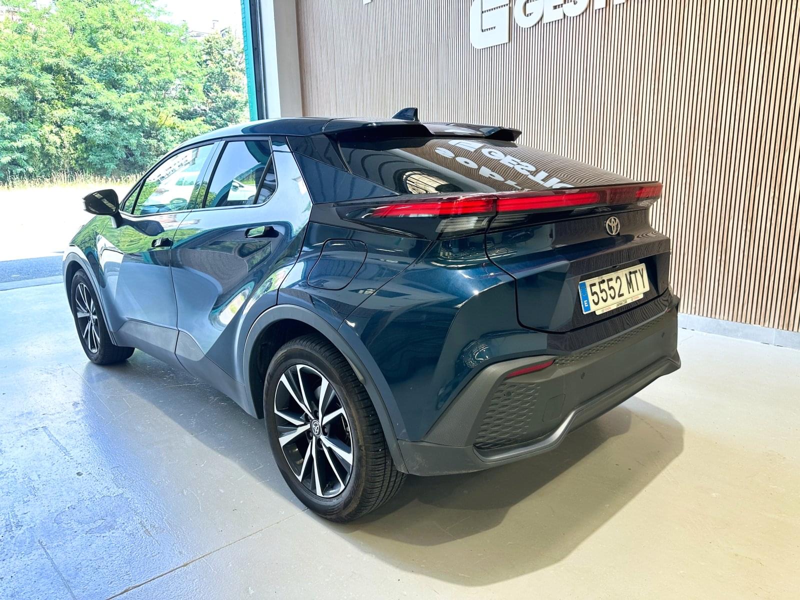 TOYOTA CH-R 1.8 ACTIVE 5 
