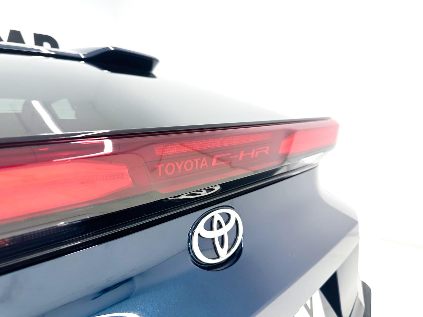 TOYOTA CH-R 1.8 ACTIVE 140CV H  Advance 11 