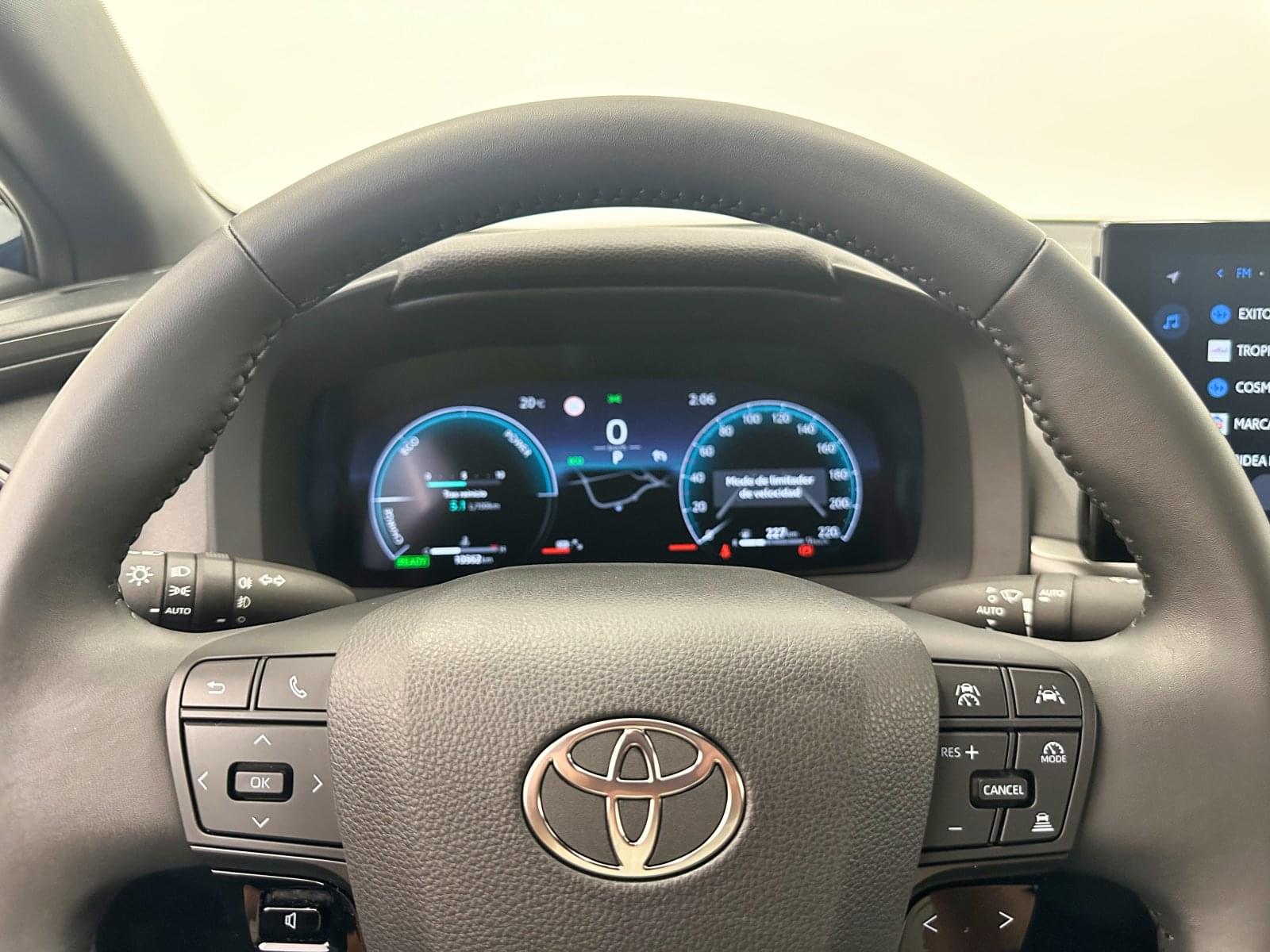 TOYOTA CH-R 1.8 ACTIVE 140CV H  Advance 31 