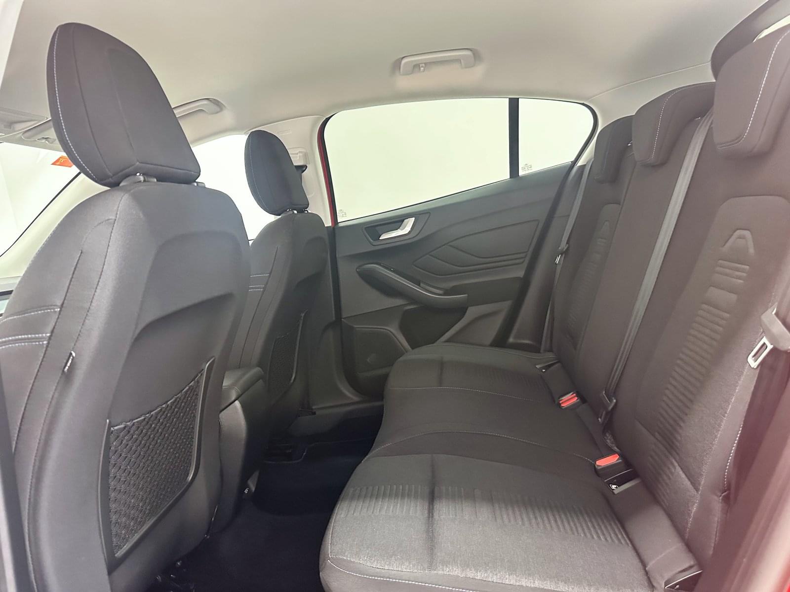FORD FOCUS ACTIVE X 1.0 ECOBOOST 125CV 39 