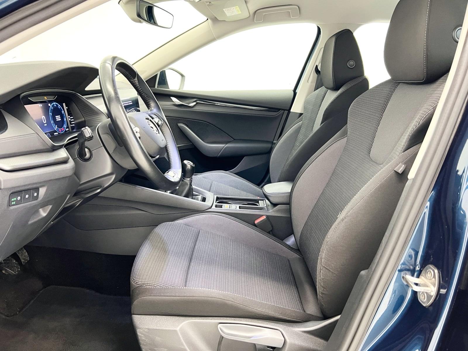 SKODA OCTAVIA COMBI 2.0 TDI 115CV MAN AMBITION 24 