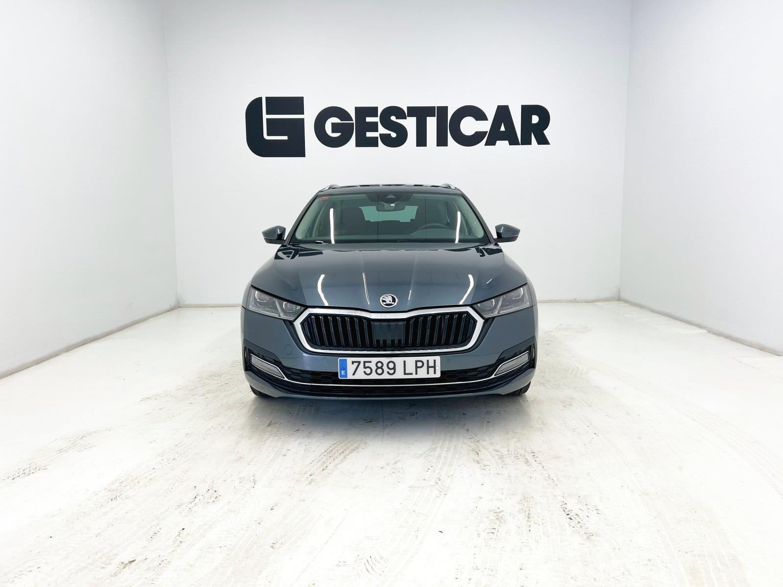 SKODA OCTAVIA COMBI 2.0 TDI 150CV  STYLE 6 