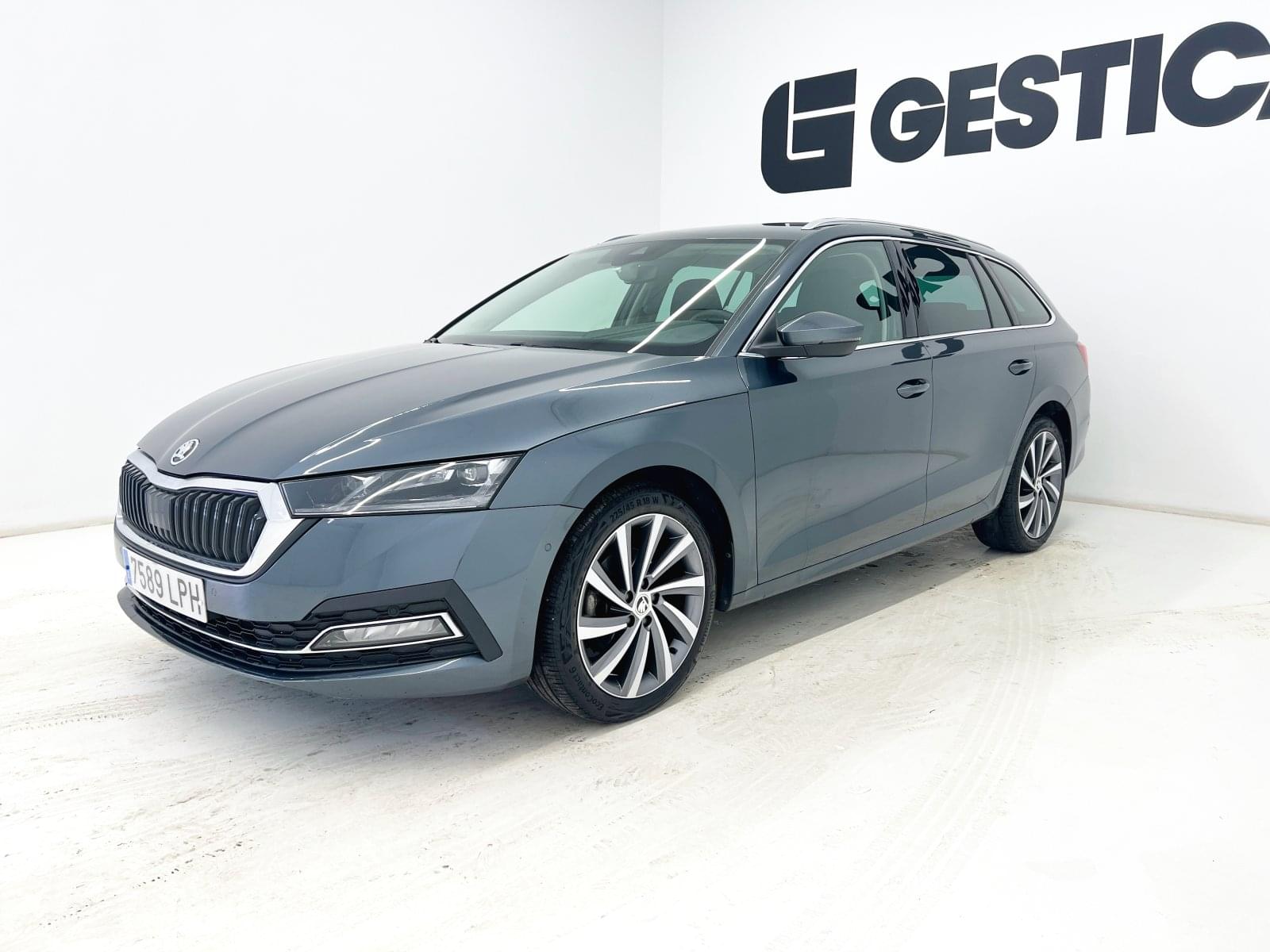 SKODA OCTAVIA COMBI 2.0 TDI 150CV  STYLE 8 